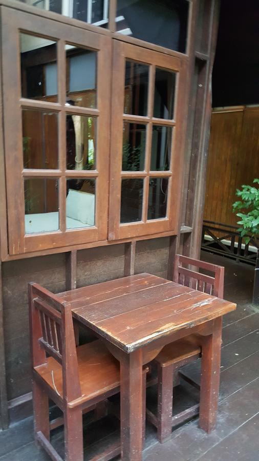 Ruean Mai Chai Khlong Amphawa Exterior photo
